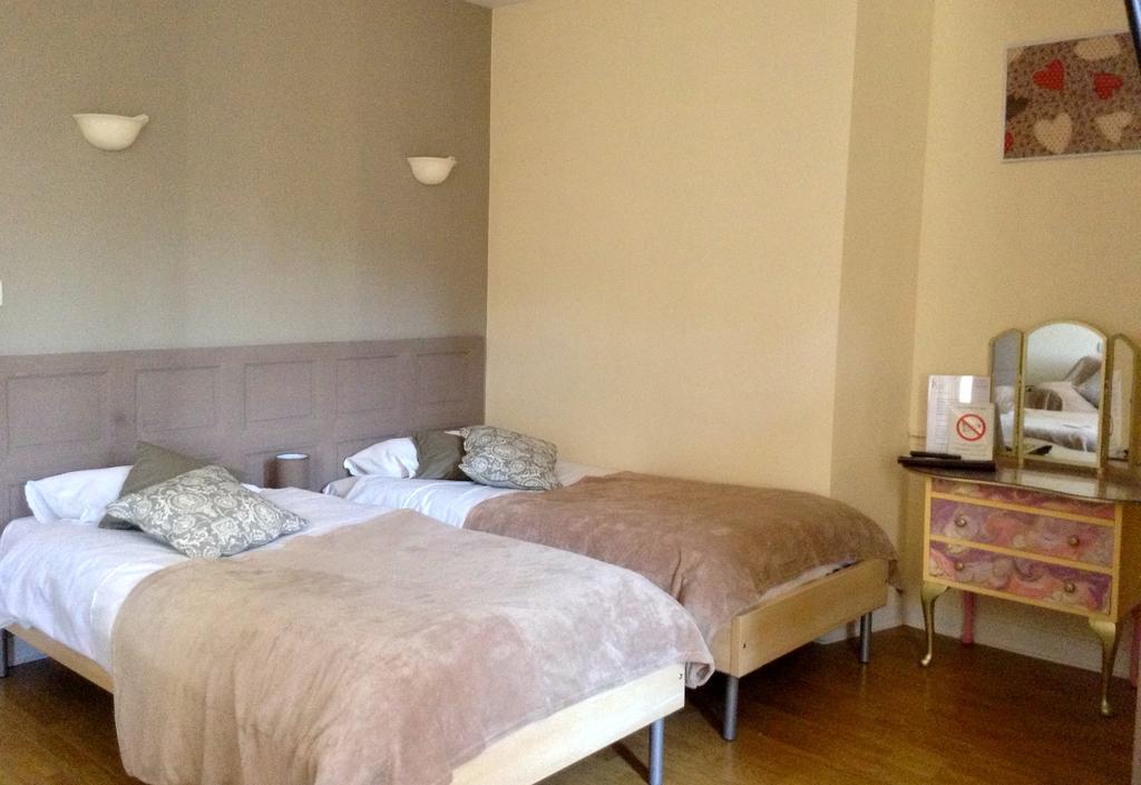 L'Hotel Du Perigord Aubeterre-sur-Dronne Zewnętrze zdjęcie